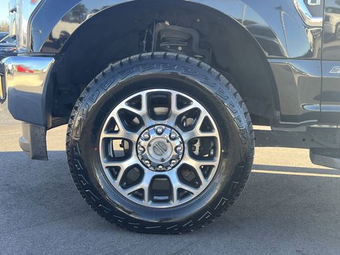 Used 2018 Ford F350 Lariat w/ Lariat Ultimate Package image 37