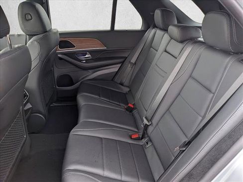 Certified 2025 Mercedes-Benz GLE 350 4MATIC image 16