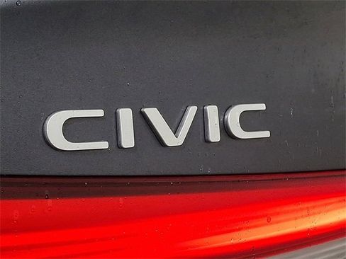 Used 2023 Honda Civic Sport image 30