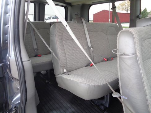 Used 2017 Chevrolet Express 2500 LS image 64