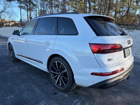 Certified 2023 Audi Q7 3.0T Prestige w/ Prestige Package image 3