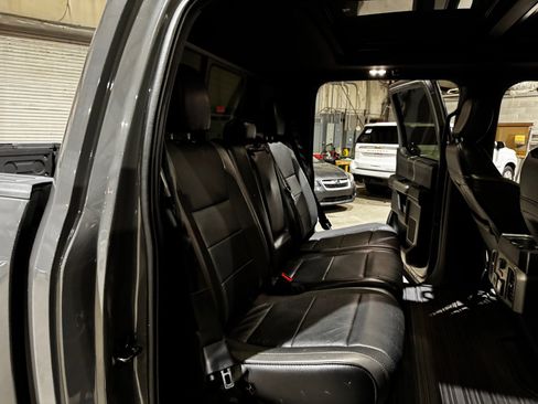 Used 2020 Ford F150 Raptor w/ Equipment Group 802A Luxury image 21