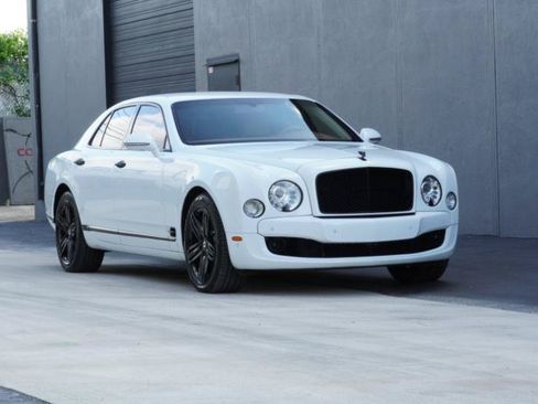 Used 2012 Bentley Mulsanne RWD image 13