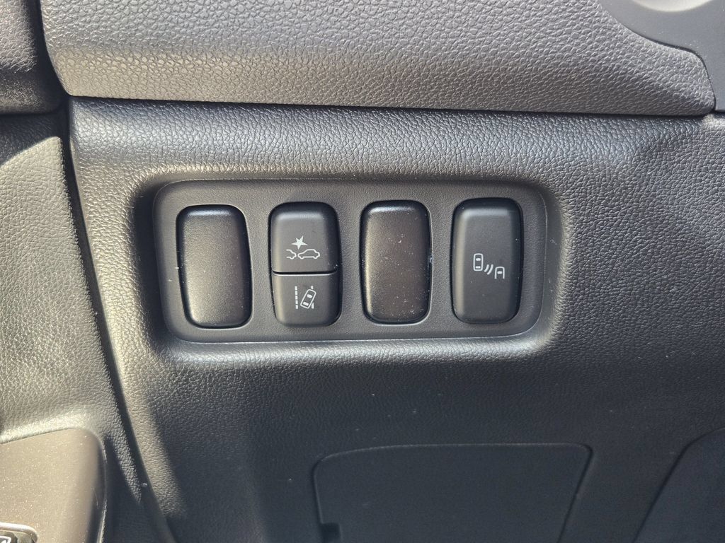 Used 2026 Mitsubishi Outlander Sport SE AWD/4WD image 18