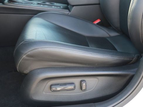 Certified 2022 Honda Civic Touring image 11