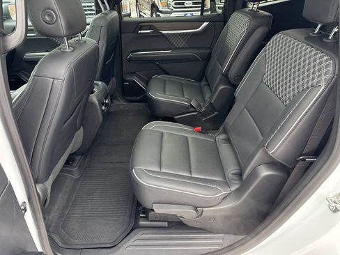 Used 2024 GMC Acadia Denali w/ LPO, Floor Liner Package AWD/4WD image 26