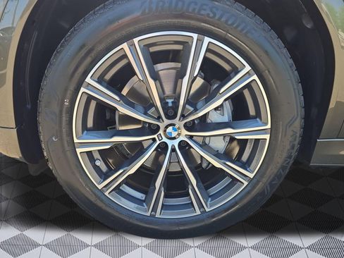 Certified 2024 BMW X6 xDrive40i w/ Executive Package AWD/4WD image 12