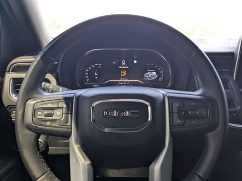 Used 2023 GMC Yukon SLE RWD image 23