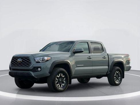 Used 2023 Toyota Tacoma TRD Off-Road AWD/4WD image 2