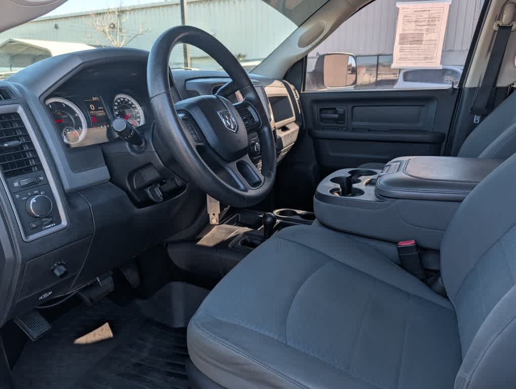 Used 2013 RAM 2500 Tradesman w/ Chrome Appearance Group AWD/4WD image 7