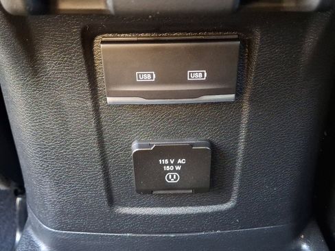 Used 2022 Jeep Wrangler Unlimited Sahara w/ Cold Weather Group image 11