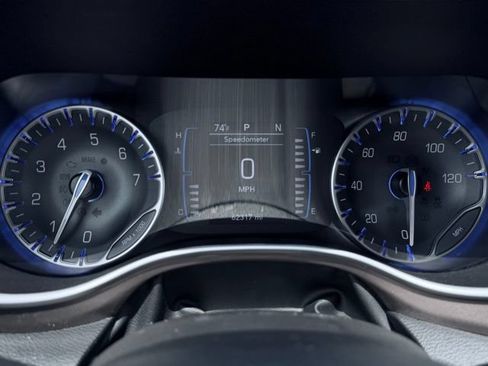 Certified 2023 Chrysler Voyager LX FWD image 34