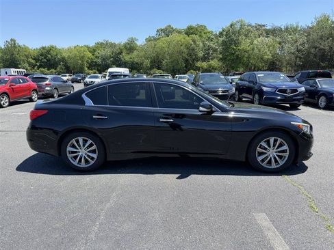 Used 2016 INFINITI Q50 3.0t Premium w/ 3.0T Premium Plus Package AWD/4WD image 9