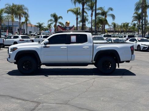 Used 2021 Toyota Tacoma TRD Pro AWD/4WD image 9