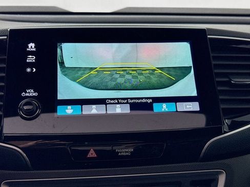 Used 2023 Honda Passport TrailSport image 14