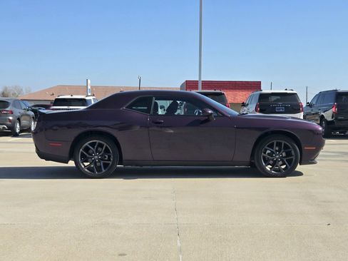 Used 2022 Dodge Challenger SXT w/ Blacktop Package image 7