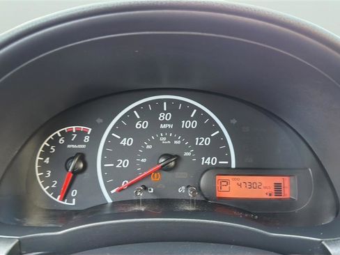 Used 2017 Nissan Versa S Plus FWD image 23