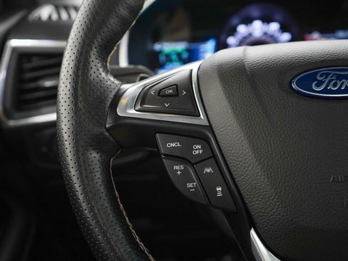 Used 2020 Ford Edge ST w/ Equipment Group 401A AWD/4WD image 25