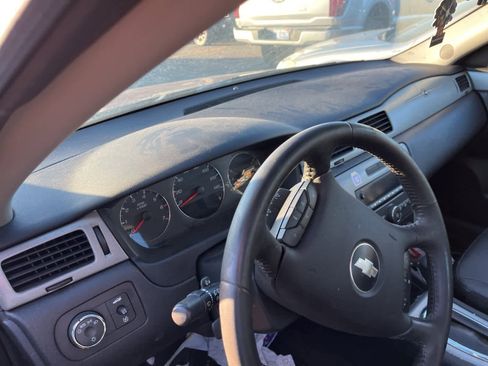 Used 2008 Chevrolet Impala LT w/ Luxury Edition Package image 31