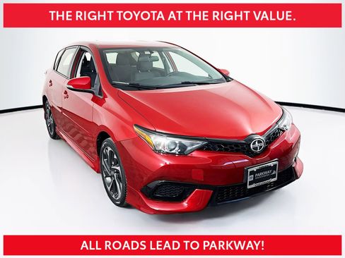 Used 2016 Scion iM image 1