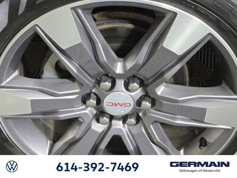 Used 2019 GMC Acadia SLT w/ LPO, Cargo Package image 12