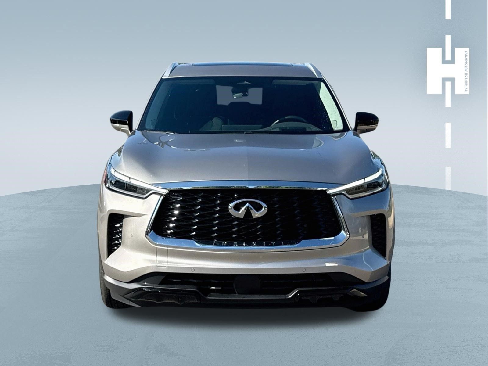 Used 2023 INFINITI QX60 Luxe w/ Vision Package AWD/4WD image 2