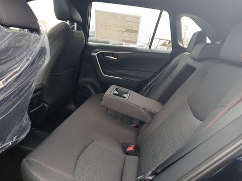 New 2025 Toyota RAV4 SE image 9