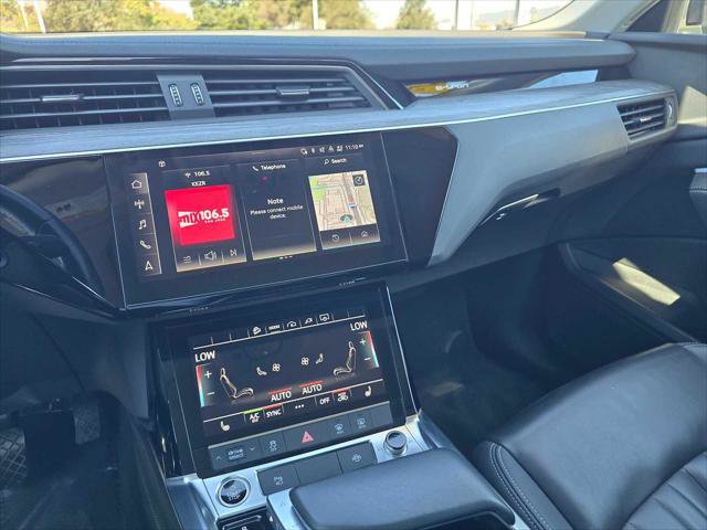 Used 2024 Audi Q8 e-tron Premium AWD/4WD image 27