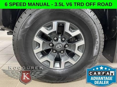 Used 2019 Toyota Tacoma TRD Off-Road AWD/4WD image 7