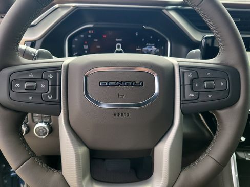 New 2026 GMC Sierra 1500 Denali w/ Technology Package AWD/4WD image 18