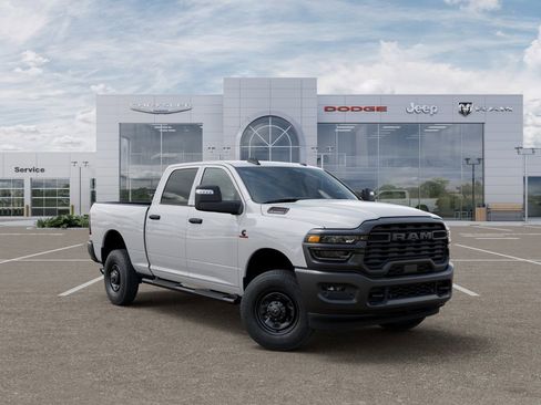 New 2025 RAM 2500 Tradesman AWD/4WD image 5