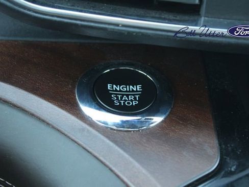 Used 2023 Ford Explorer King Ranch w/ Technology Package image 23