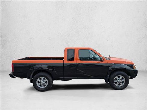 Used 2003 Nissan Frontier SVE AWD/4WD image 4
