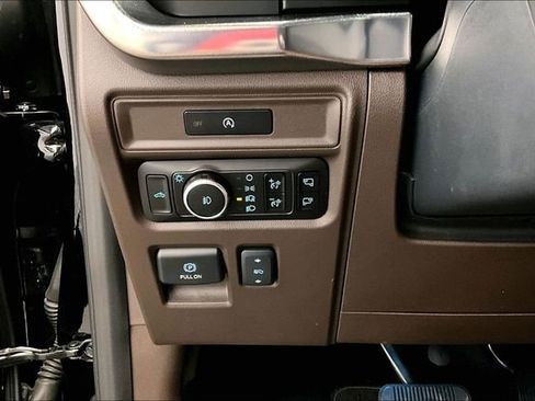 Used 2025 Ford F150 King Ranch image 41