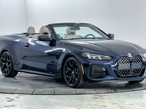 New 2026 BMW 430i Convertible w/ M Sport Package image 9