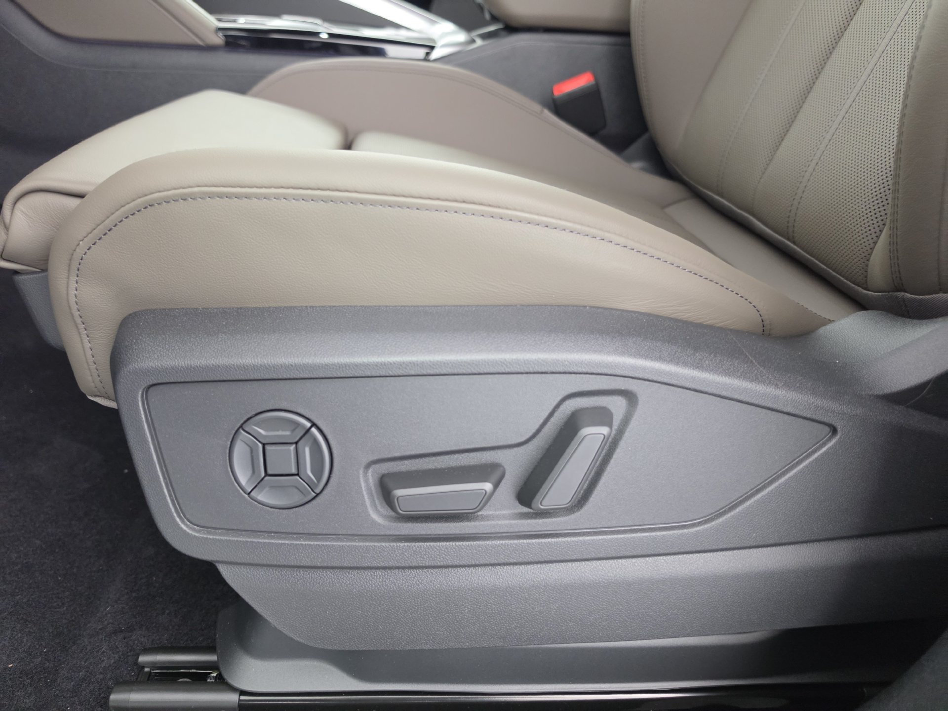 New 2026 Audi Q5 Prestige AWD/4WD image 15