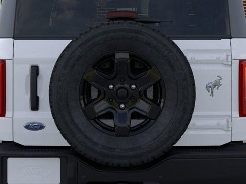 Used 2024 Ford Bronco Black Diamond image 49