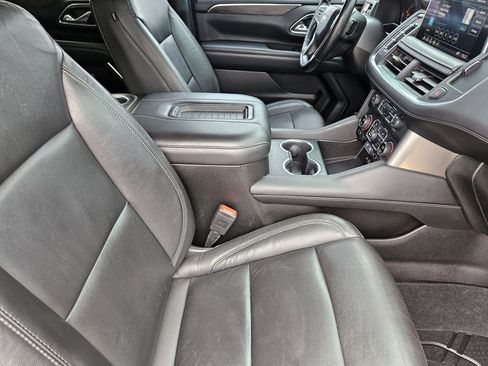 Used 2021 Chevrolet Tahoe LT w/ LT Signature Package AWD/4WD image 20