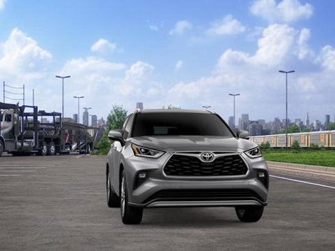New 2026 Toyota Highlander Platinum image 18