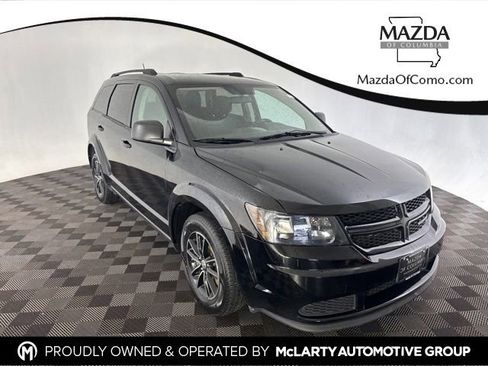 Used 2017 Dodge Journey SE w/ Flexible Seating Group FWD image 1