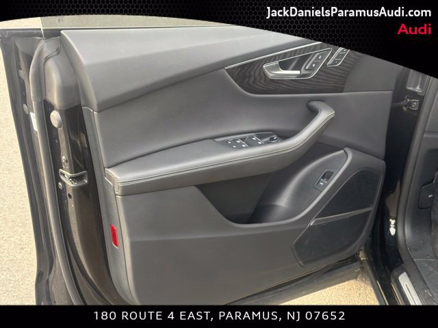 Used 2023 Audi Q8 Premium Plus AWD/4WD image 12