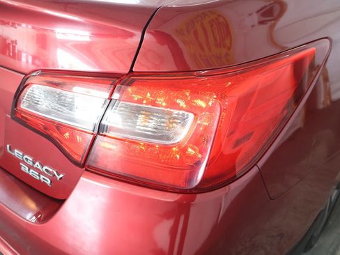 Used 2015 Subaru Legacy 3.6R Limited AWD/4WD image 31