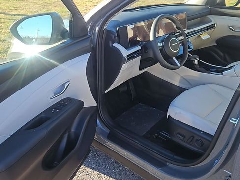 New 2026 Hyundai Tucson SEL image 9
