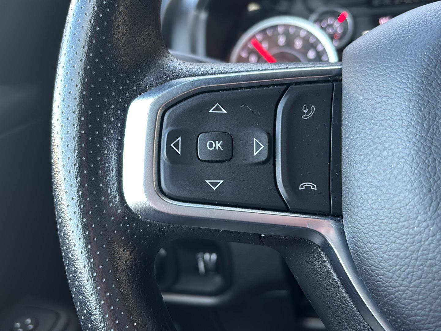 Certified 2025 RAM 1500 Tradesman AWD/4WD image 17