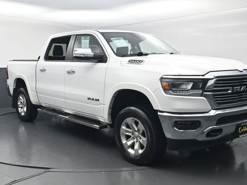 Used 2021 RAM 1500 Laramie AWD/4WD image 3