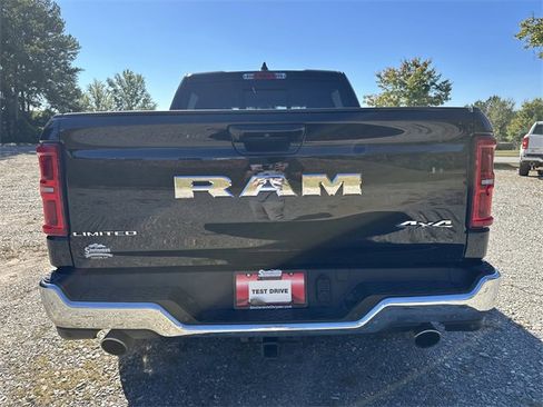 Used 2025 RAM 1500 Limited image 6