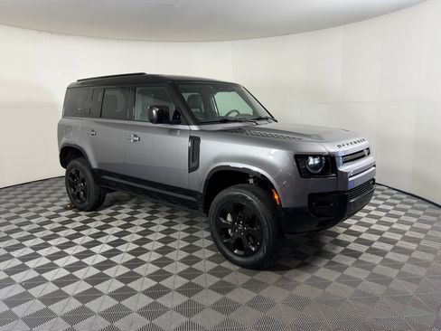 Used 2023 Land Rover Defender 110 X-Dynamic SE AWD/4WD image 7