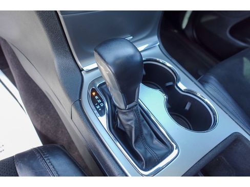 Used 2018 Jeep Grand Cherokee Altitude RWD image 19