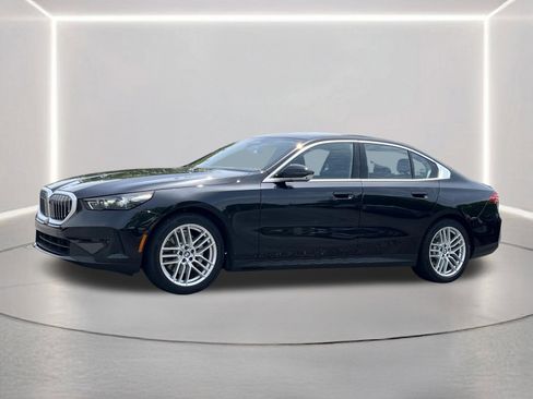 Used 2025 BMW 530i RWD image 20