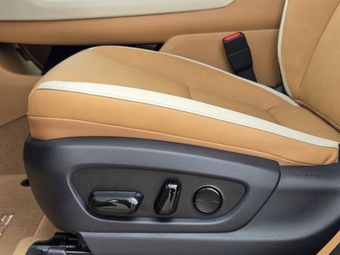 New 2026 Lexus RZ 350e 2WD image 16